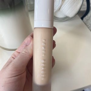 Fenty Beauty Pro filtr’ foundation